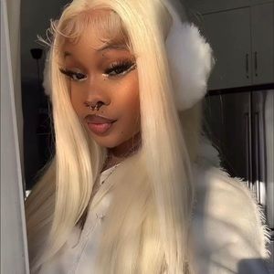 Meet your Posher, Katrina